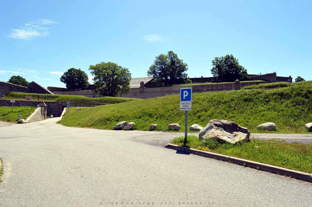 Mont Louis citadelle 113.jpg